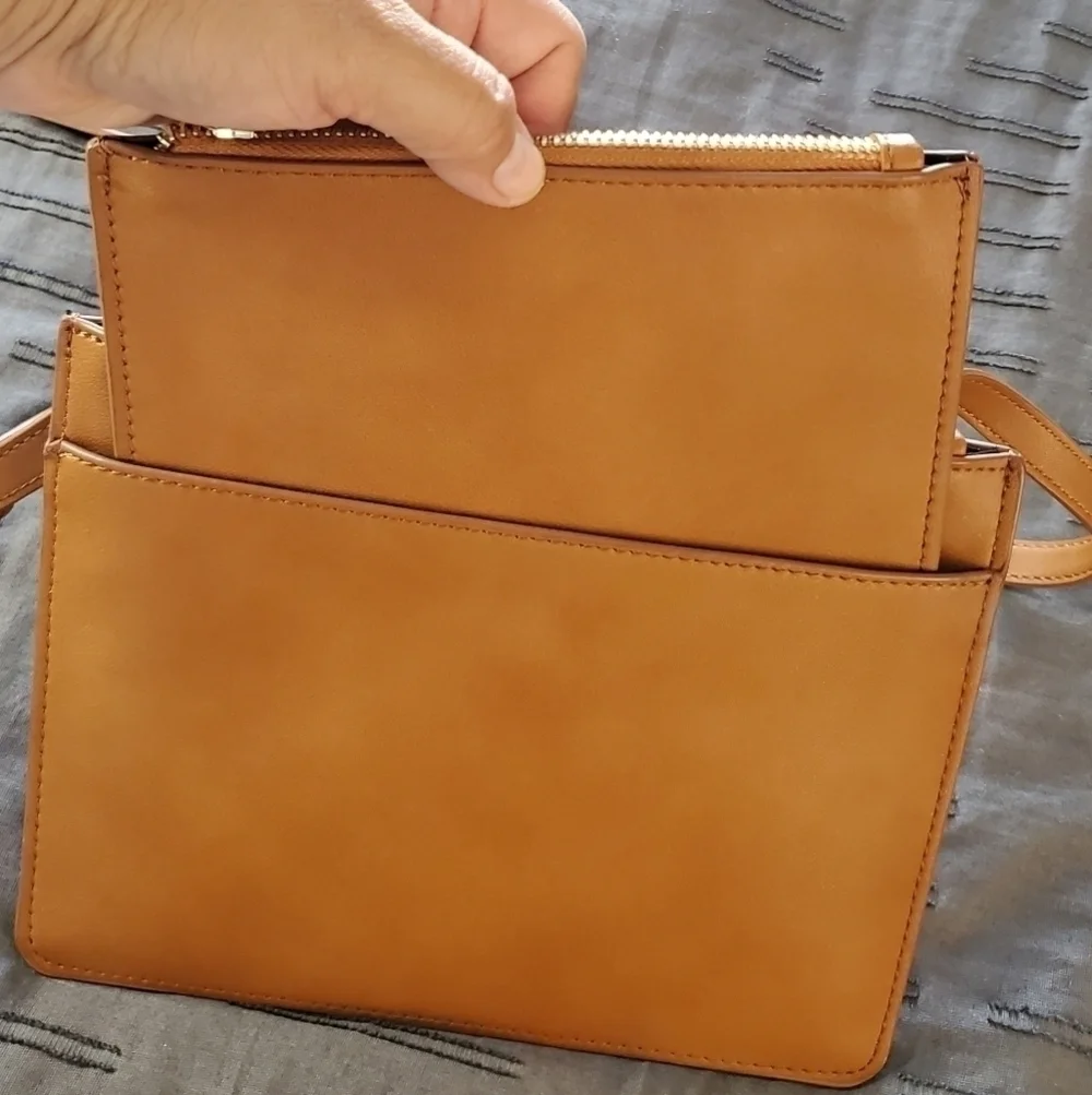 Forever 21 Crossbody Double Pouch Bag in Cognac